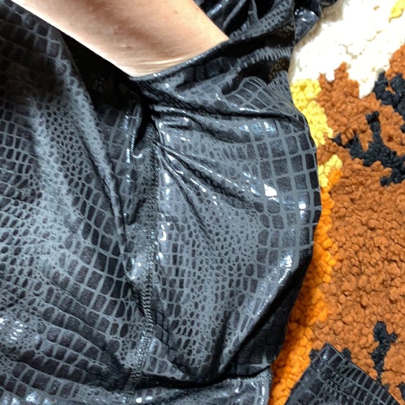 Fierce af, SHEIN, leggings w/ side pockets!! - Picture 8 of 8